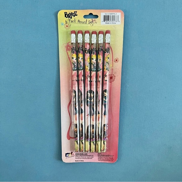 Vintage Y2K Bratz Fashion Pixies Pencils (Set of 6) - Picture 2 of 2